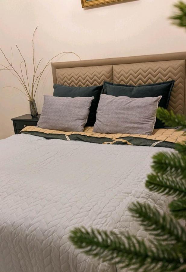 Old Town-Booking Apartment Tbilisi Eksteriør bilde