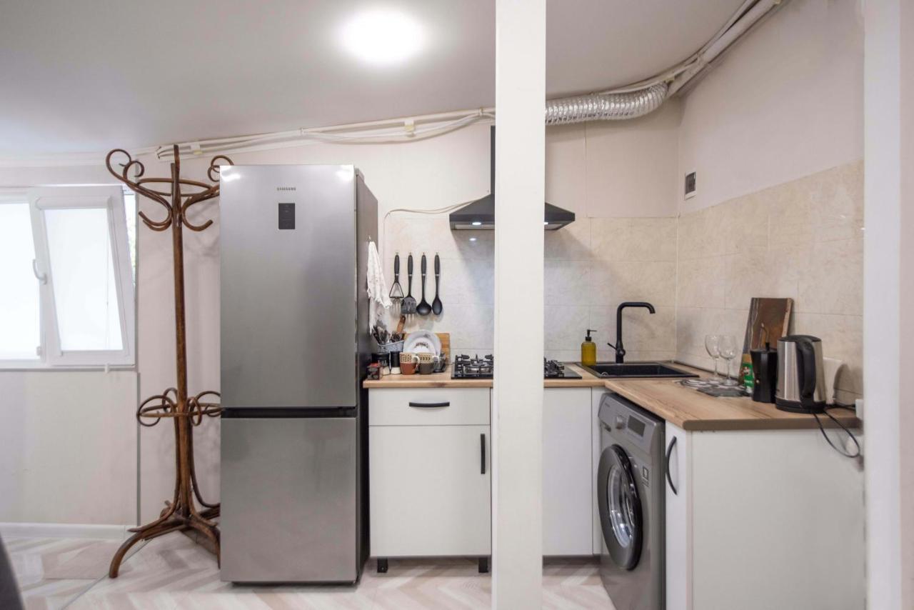 Old Town-Booking Apartment Tbilisi Eksteriør bilde