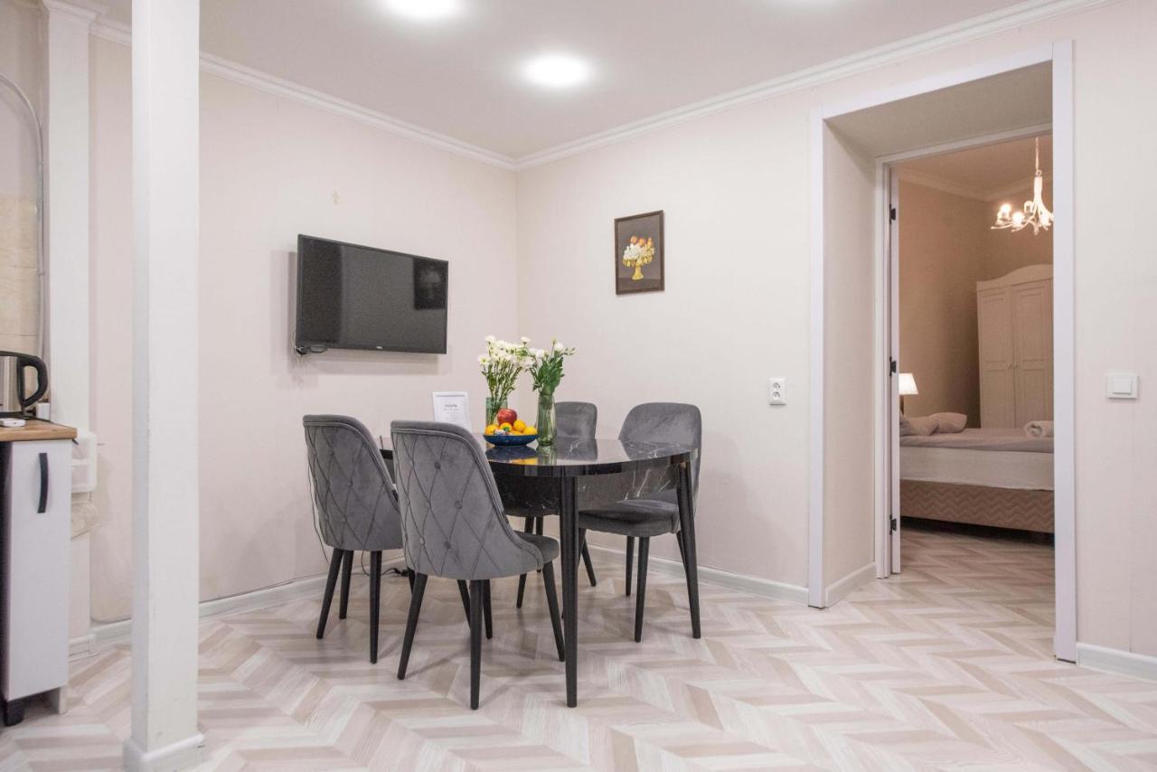 Old Town-Booking Apartment Tbilisi Eksteriør bilde